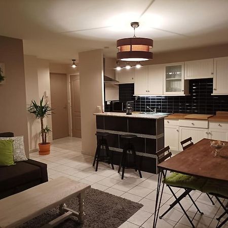 Ecully, Appartement Au Calme De 50M². Экстерьер фото